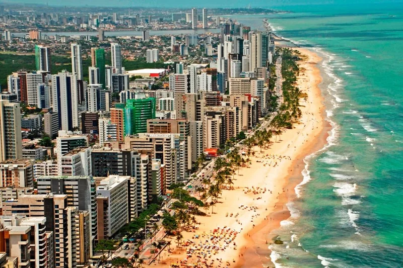 Ivory Coast: World Cup Dreams and Border Concerns