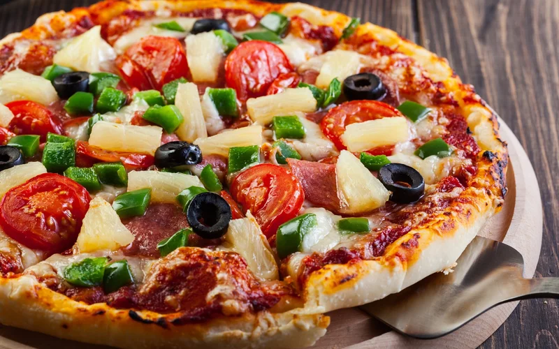 Pizza: The True Cost and Market Dynamics